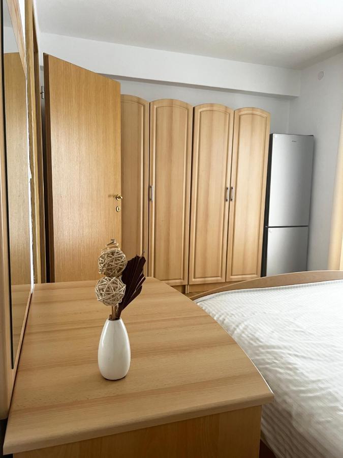 D.O.O. Yury Apartment Трогир Экстерьер фото